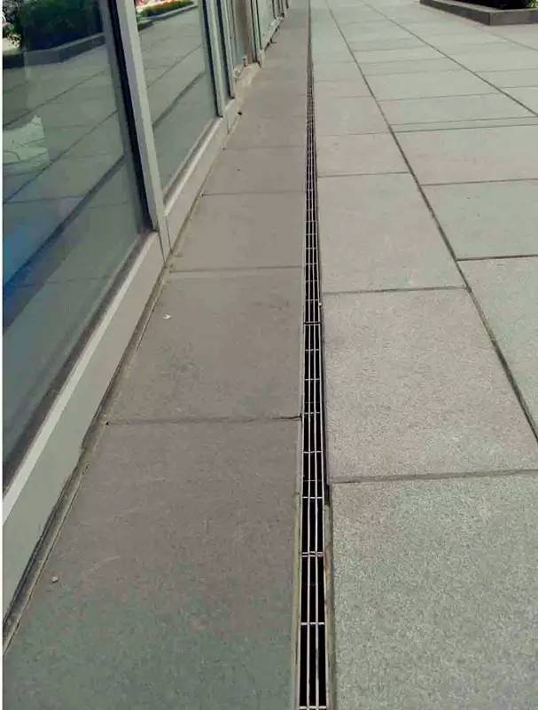 缝隙式排水沟（多缝）