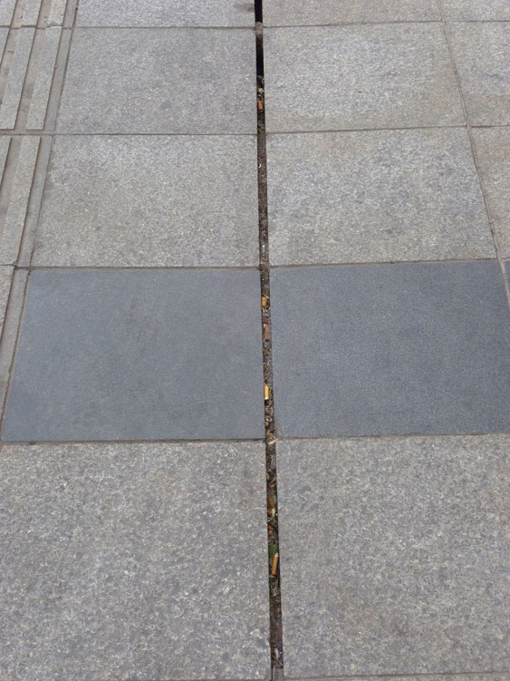 缝隙式排水沟案例2