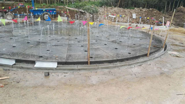 成品缝隙式排水沟应用实例