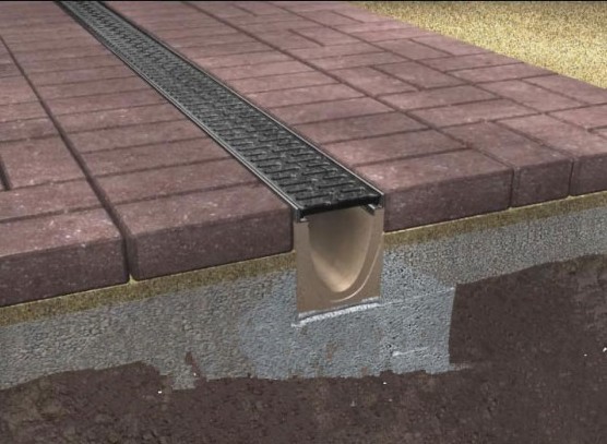 成品排水沟管沟回填