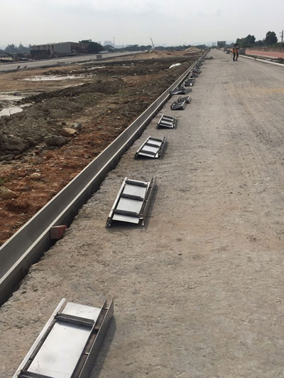 线性排水沟施工