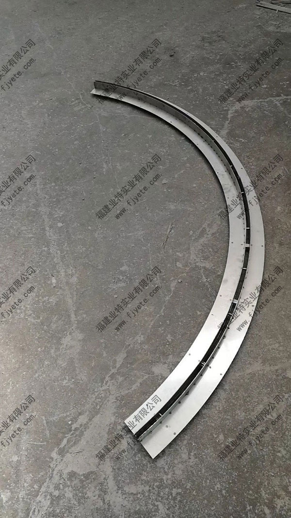 弧形不锈钢排水沟盖板