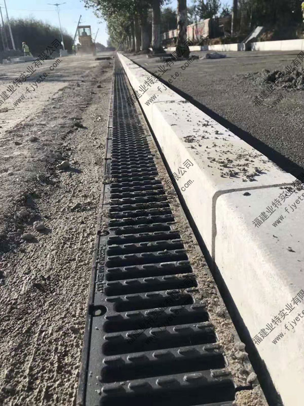 球墨铸铁沟盖板