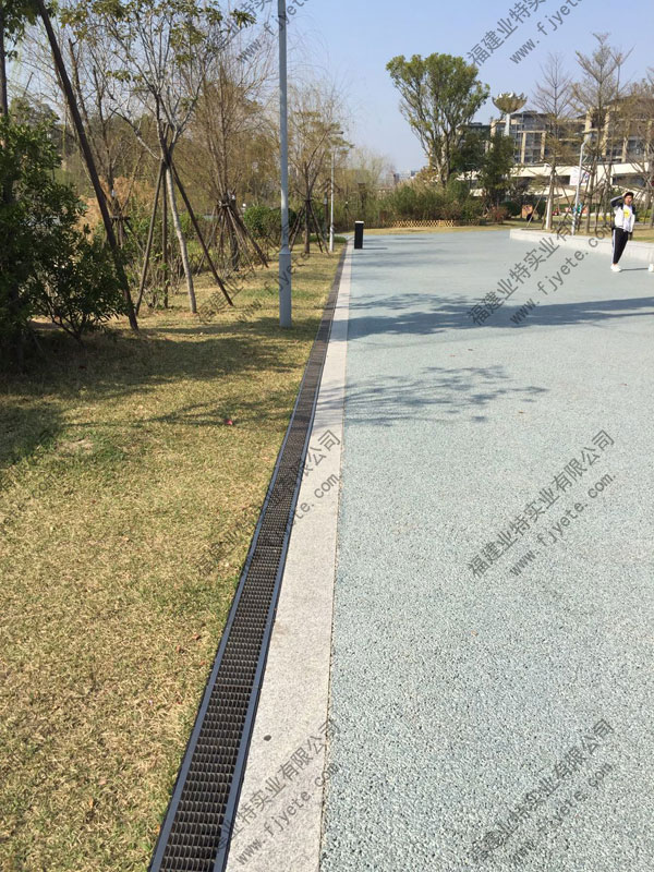 U型槽排水沟案例